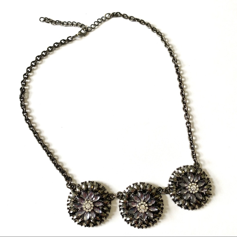 Collar Necklace